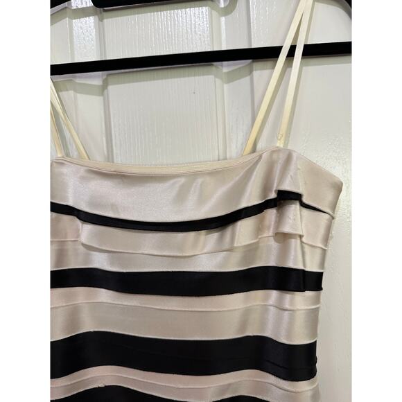 BCBGMAXAZRIA Women's Black White Strapless Tiered Satin Sheath Dress Size 4P - Picture 5 of 12